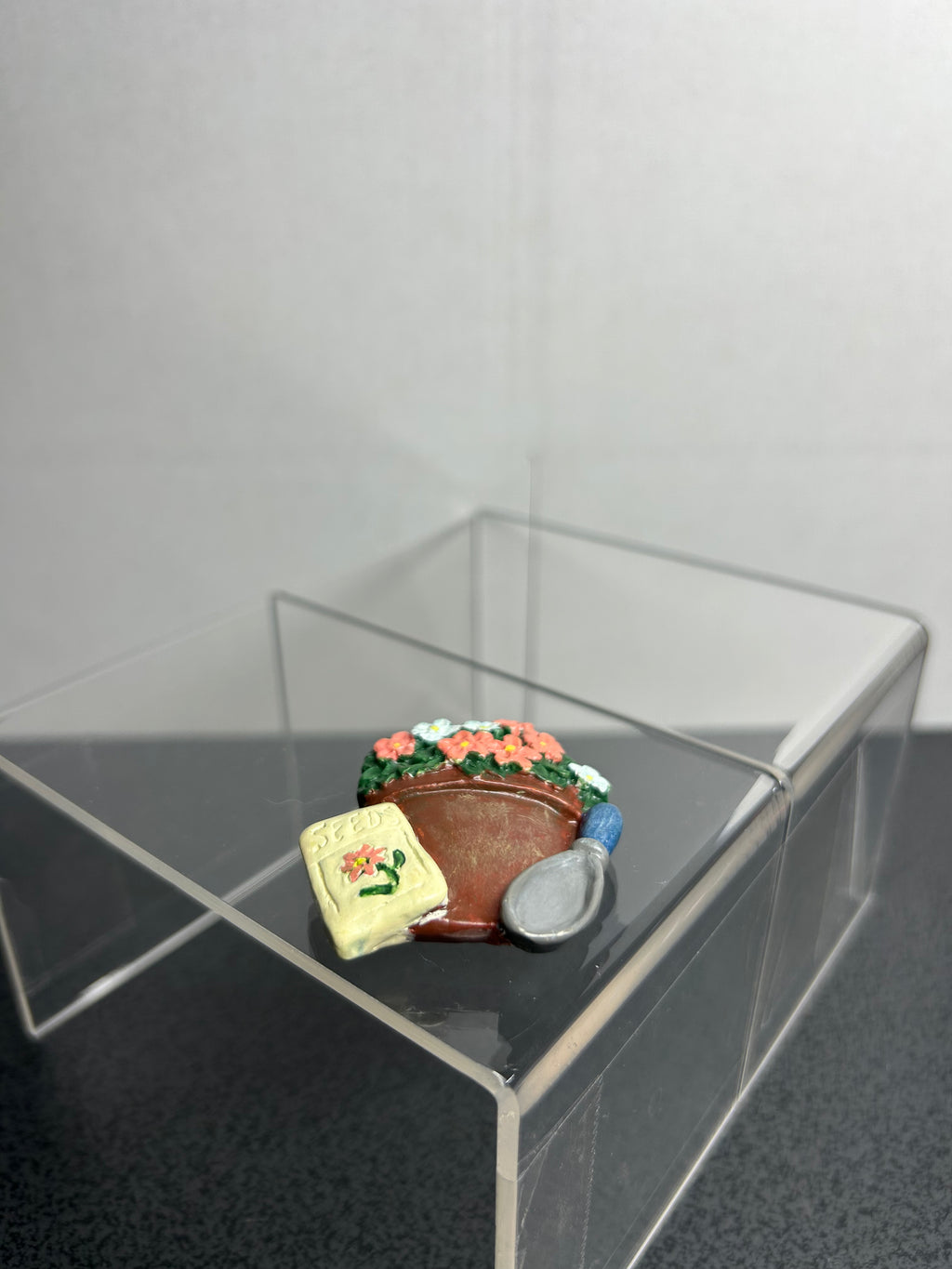 Vintage Flower Pot Magnet